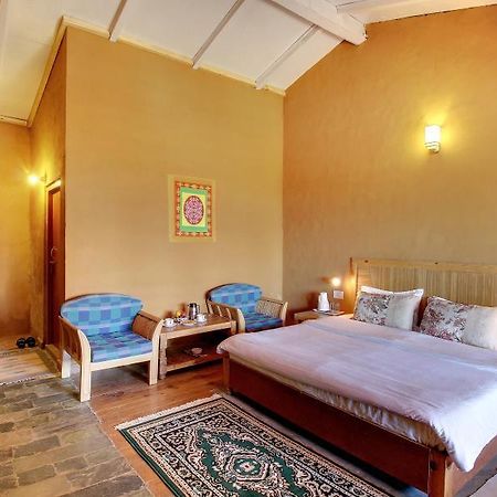 Chevron Mountain Villa Kausani Luaran gambar